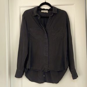 Cloth & Stone Black Button Down. Size M.